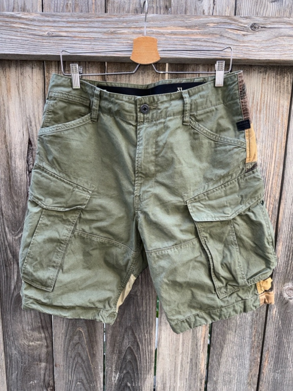 G-Star Men's Rovic Loose Cargo Shorts, Green Size 31 - Picture 3 of 12